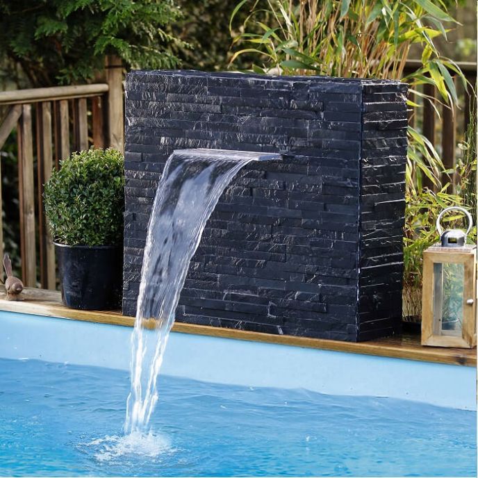 Cascade de piscine design en acrylique transparent - Niagara 30 LED Acrylic