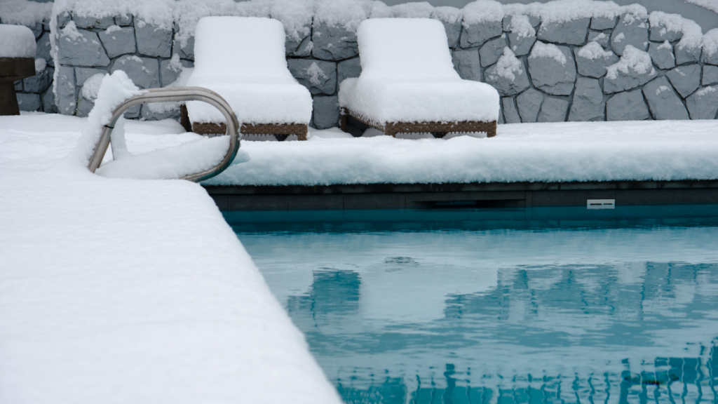 Réussir l'hivernage de ma piscine