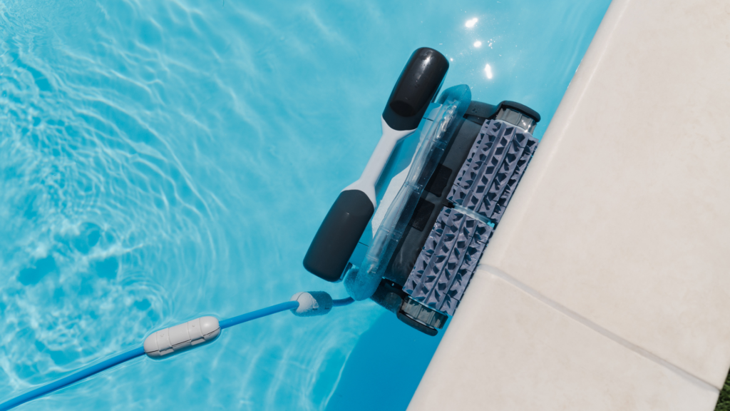 Robot Piscine : La FAQ pour tout savoir en 2024